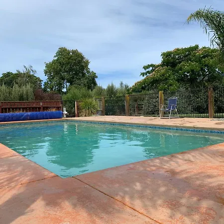 Country Retreats On Ranzau 8 Apartment Hope Exterior photo